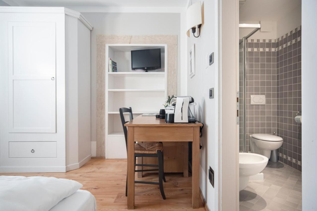 La Canonica Suite Apartments New Location トレント エクステリア 写真