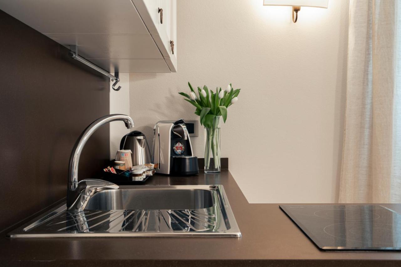 La Canonica Suite Apartments New Location トレント エクステリア 写真
